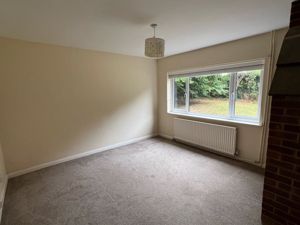 Photo 21- click for photo gallery